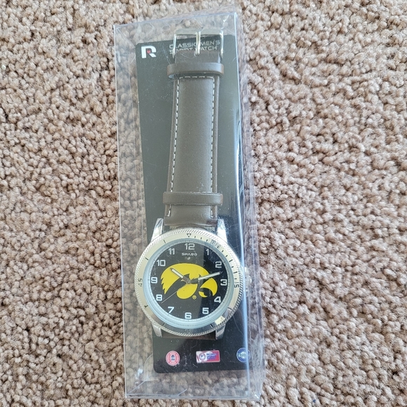 new mens Iowa watch - Picture 2 of 10